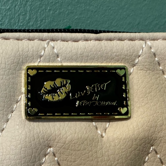 Betsey Johnson Pale Pink Wristlet Clutch - Picture 2 of 4